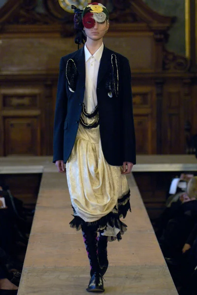 Look 17